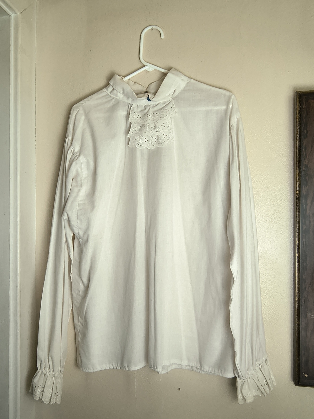 Vintage 70s handmade prairie Victorian white ruffled eyelet blouse - Picture 5 of 11
